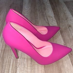 Hot Pink Heels